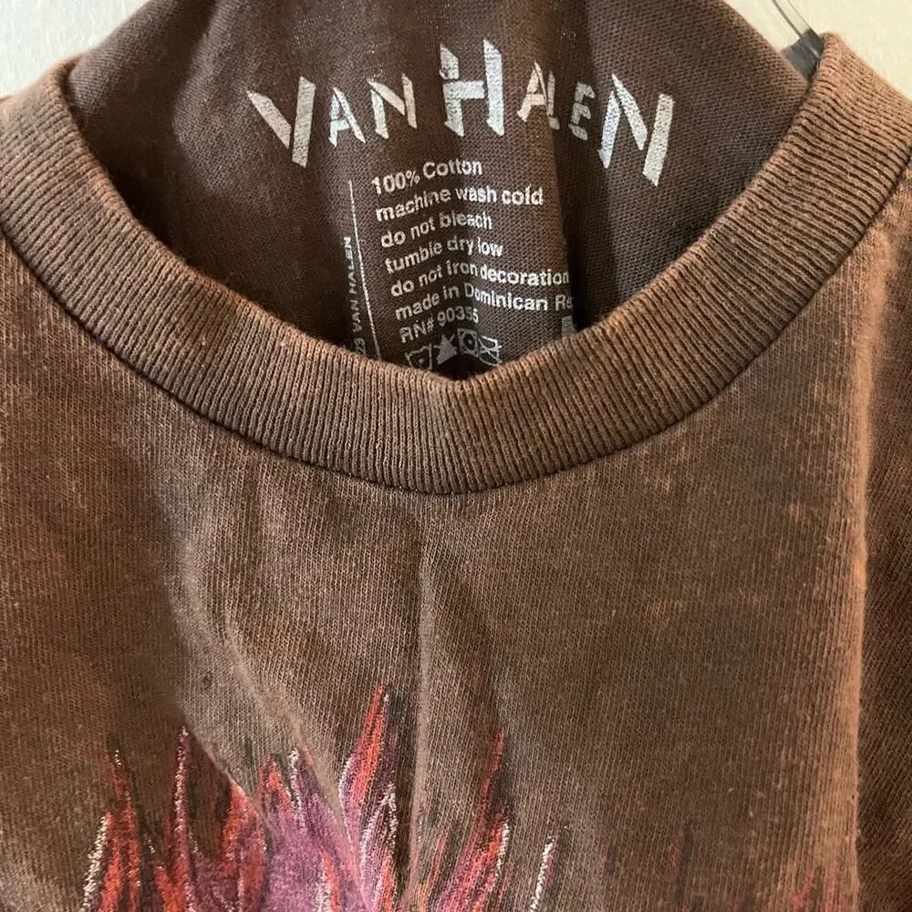 NWOT Van Halen 1979 World Tour Distressed Tee‎ Shirt Unisex Medium